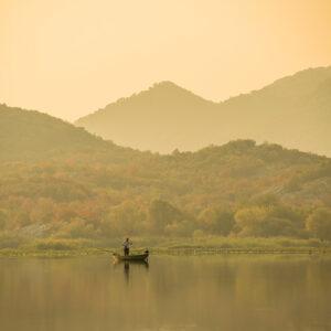 montenegro, rijeka crnojevica, skardasee, skardasko jezero, fisherman, fischer, morgenstimmung